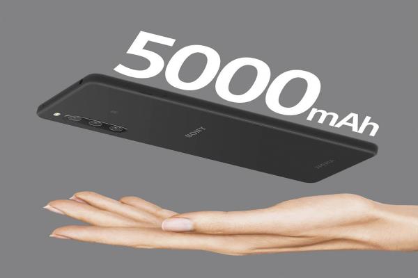 SonyXperia10IV是擁有5,000mAh電池、但機(jī)身重量最輕的中階手機(jī)。