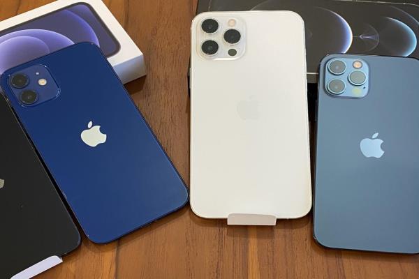 iPhone 12 系列手游、上網續(xù)航出爐：12 mini 只能撐 2.5 小時