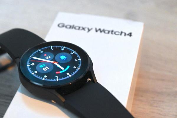 三星智慧手表 Galaxy Watch 4 開箱體驗：聯(lián)手 Google 潛力大增！