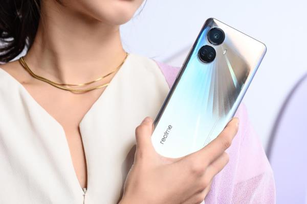 realme 10 Pro與realme 10 Pro+登臺(tái) 1億畫素相機(jī)配置、價(jià)格曝光