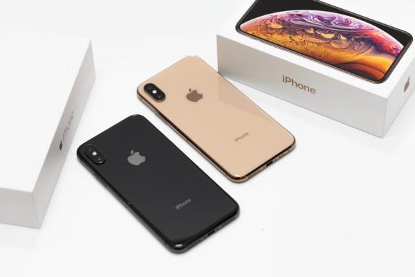 iPhone XS開箱評測：深入與前一代 iPhone X 外型與拍照差異